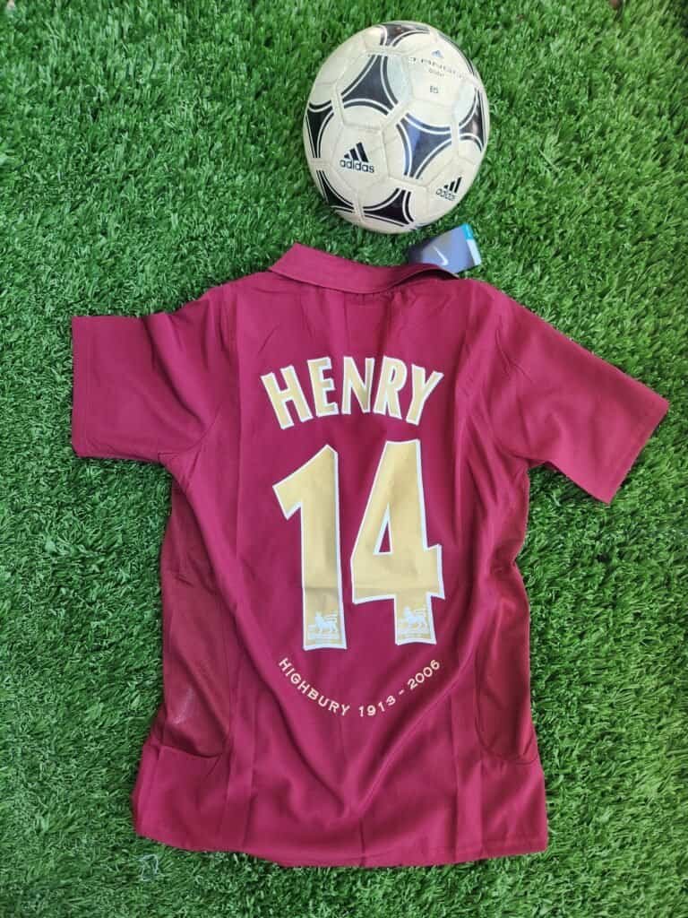Arsenal Retro Home 05/06