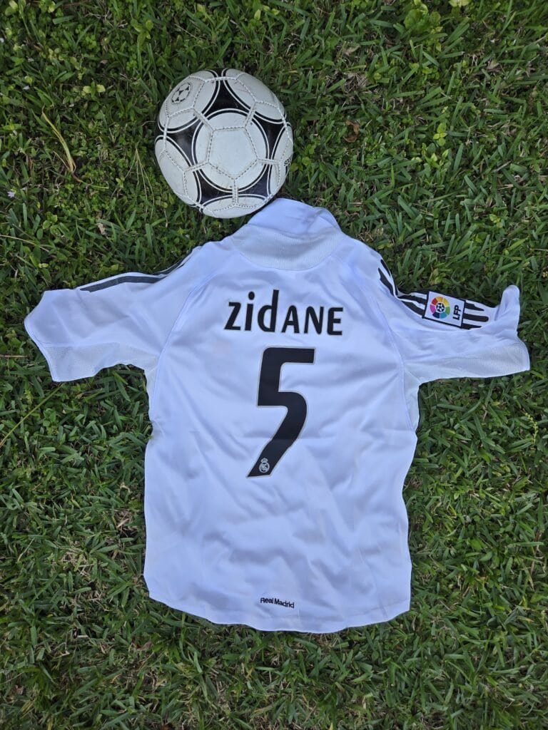 Real Madrid Retro 05/06