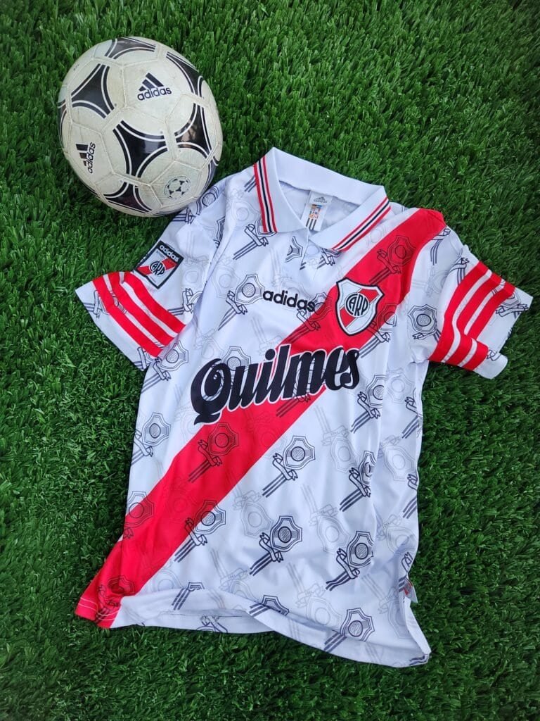 River Plate Home Retro 96/97