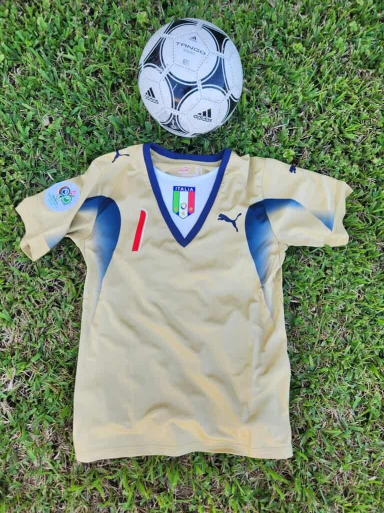 Italy Goalkeeper Retro 06'