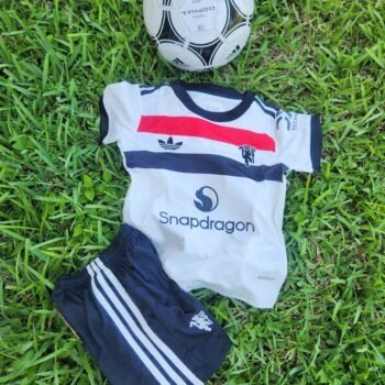 Kids Manchester United 3Rd Kit 24/25