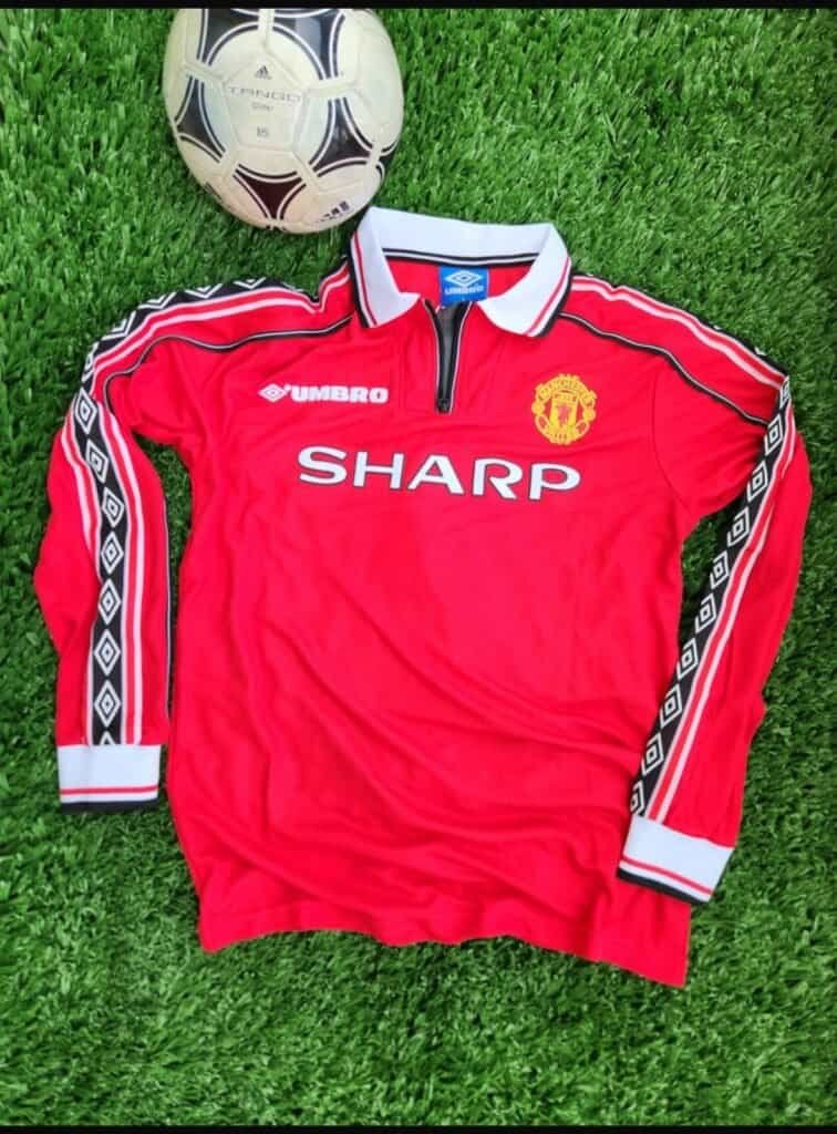 Manchester United Retro 98/99 Long Sleeves