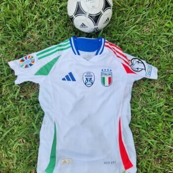 Italy Away 24/25