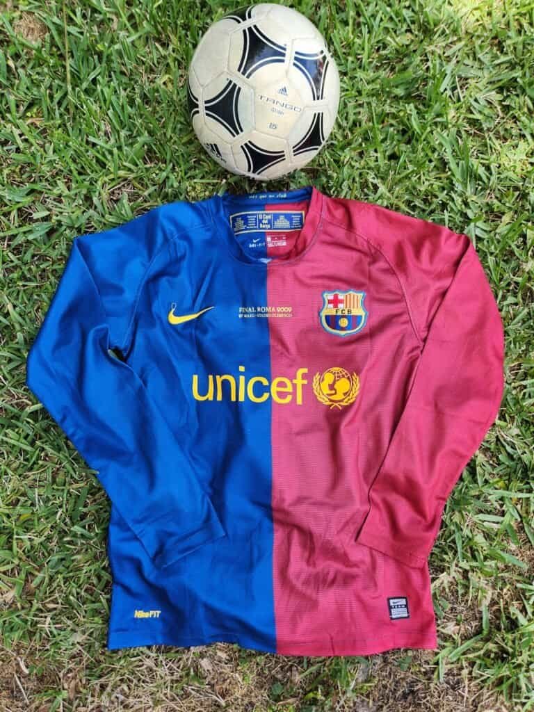 Barcelona Home Retro 08/09 Long Sleeves