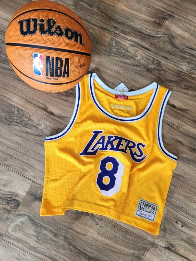 Nba Woman Lakers Yellow