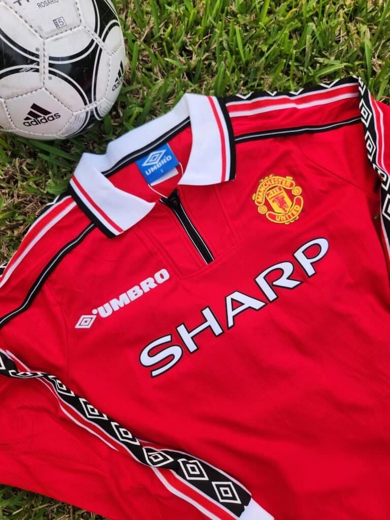 Manchester United Retro 98/99 Long Sleeves