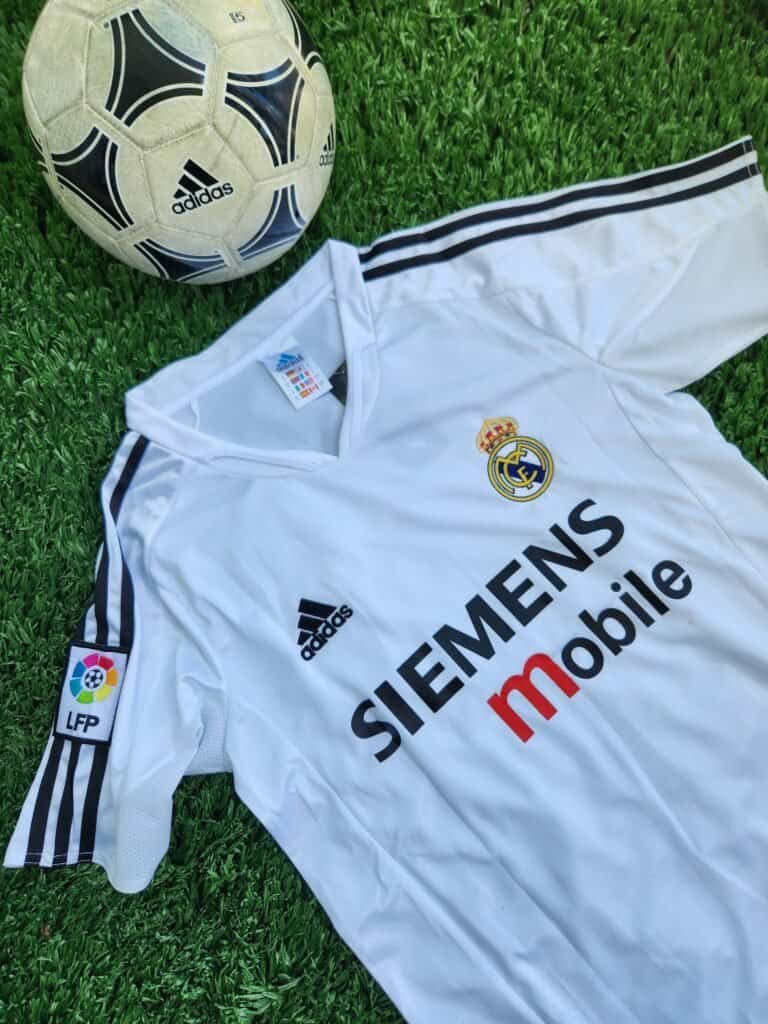 Real Madrid Retro 04/05