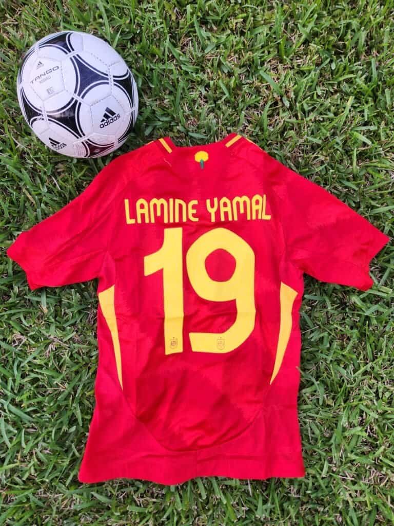 Spain Home Fan Version 24/25