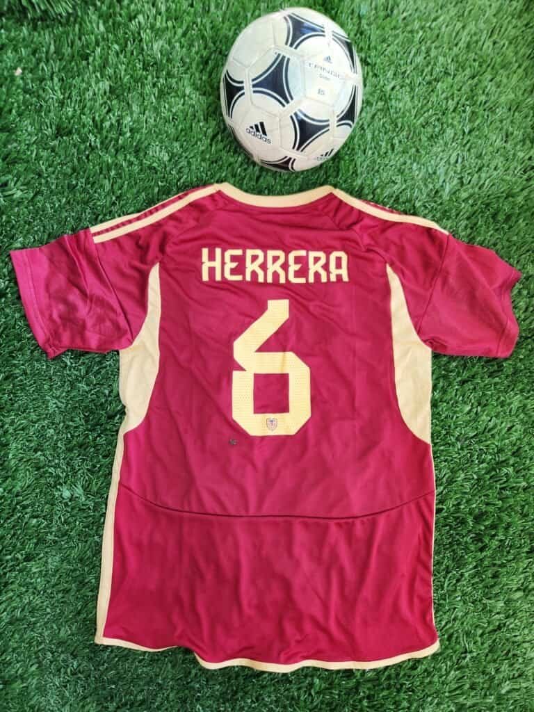 Venezuela Home Fan 24/25