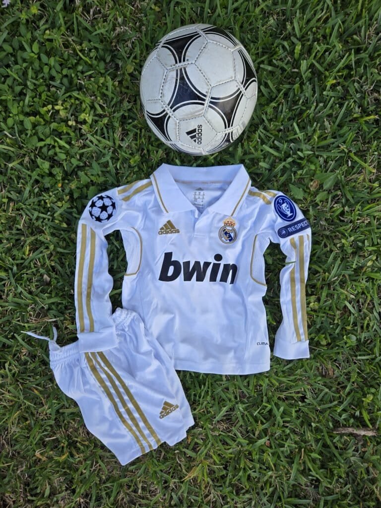 Kids Real Madrid Home Retro 11/12 Long Sleeves