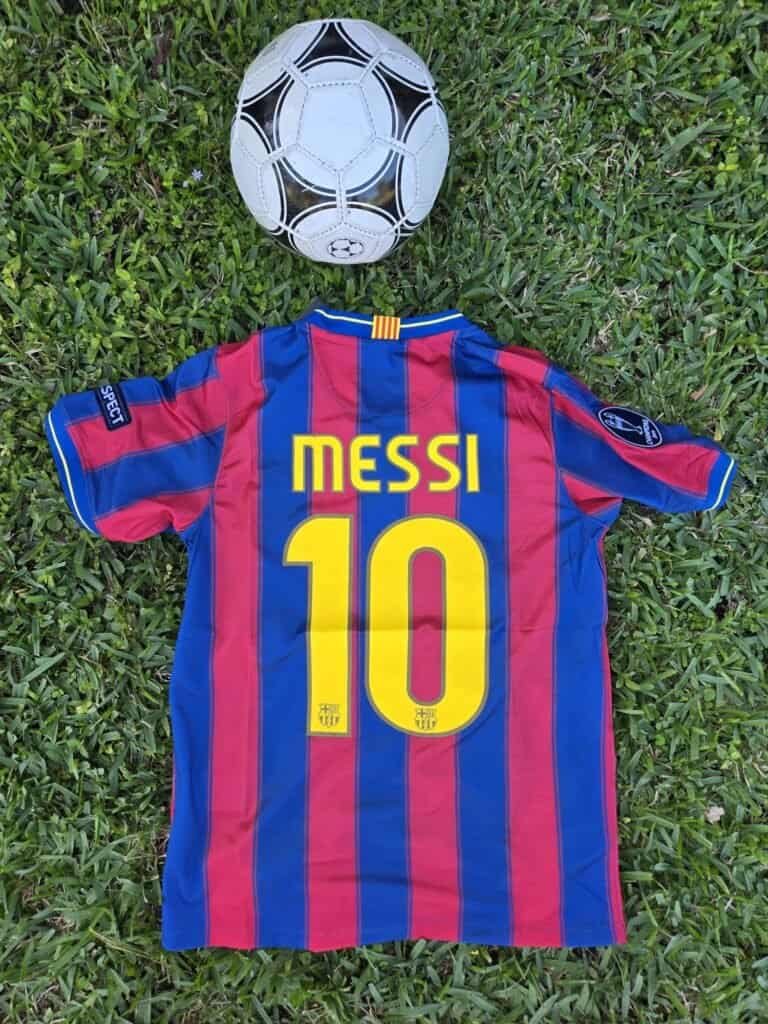 Barcelona Home Retro 09/10