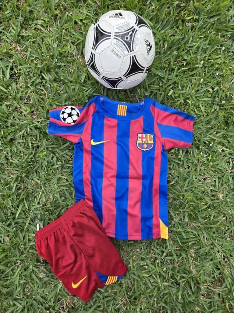 Kids Barcelona Home Retro 05/06
