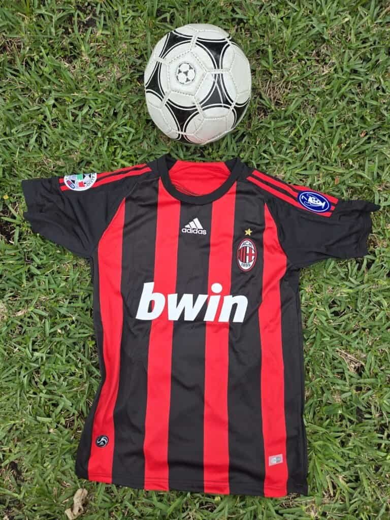 Milan Home Retro 08/09