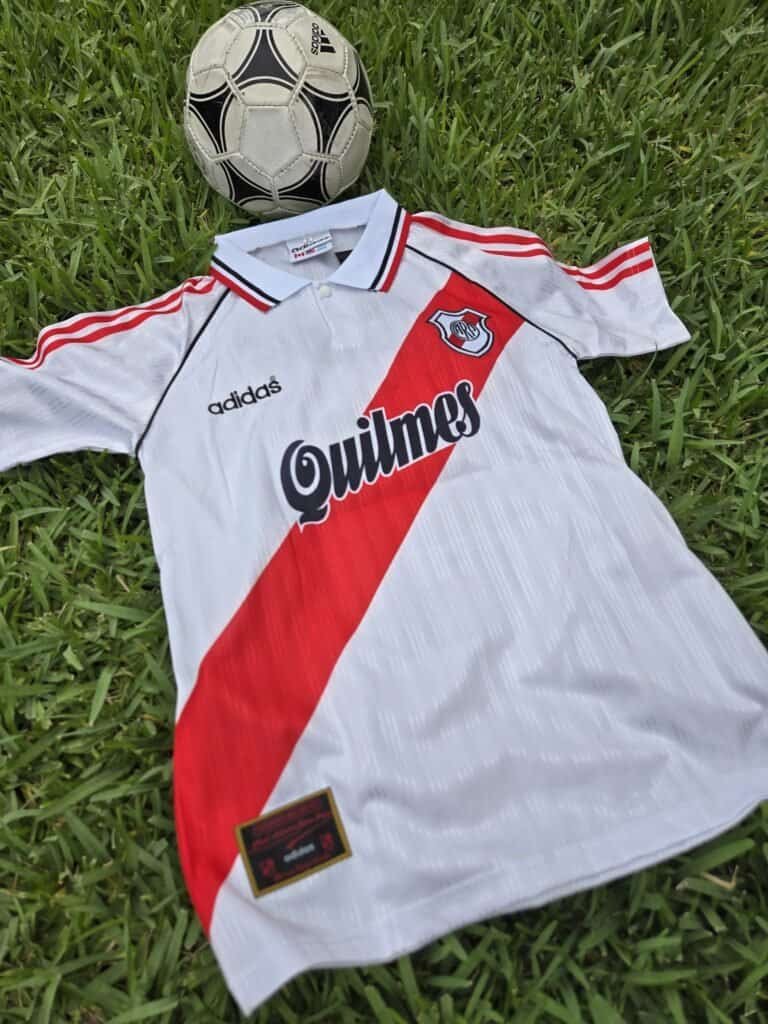 River Plate Home Retro 95/96