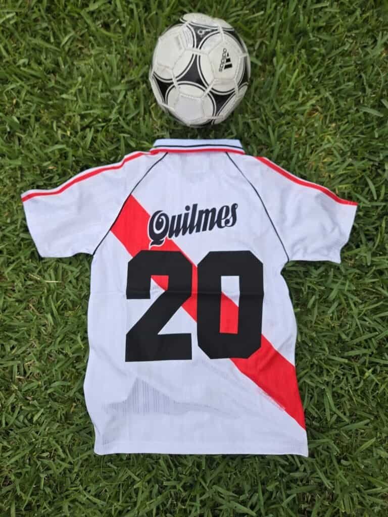 River Plate Home Retro 95/96