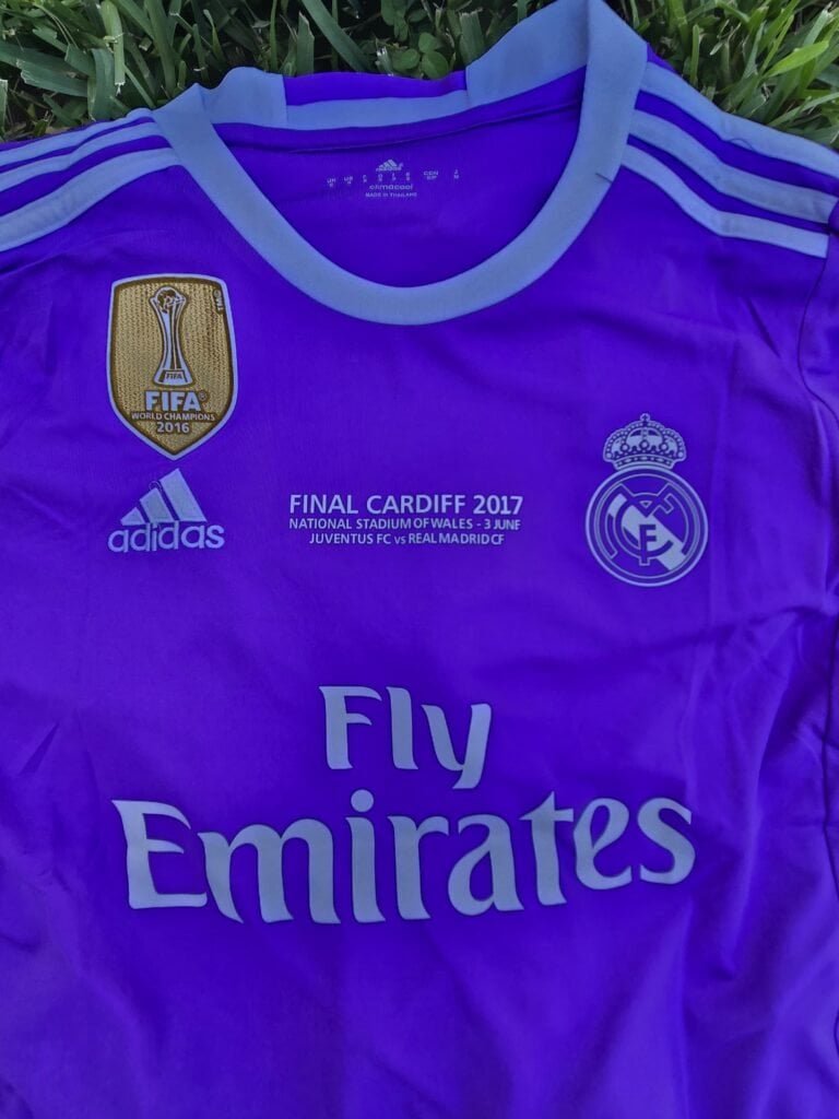 Real Madrid Away Retro 16/17