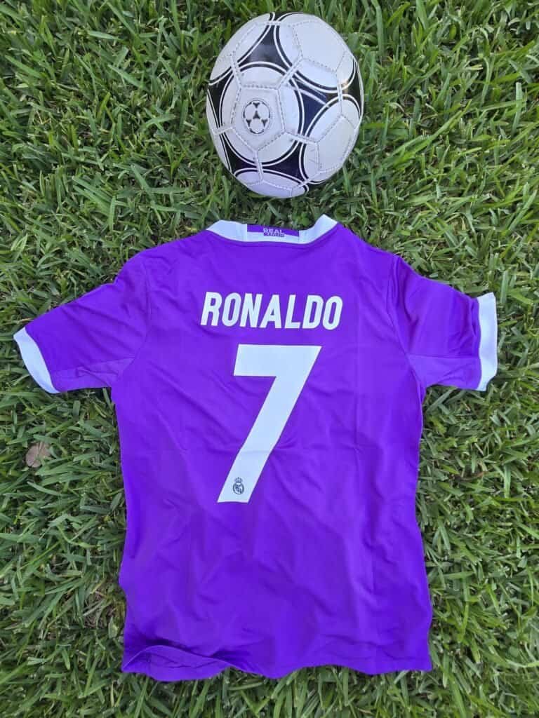 Real Madrid Away Retro 16/17