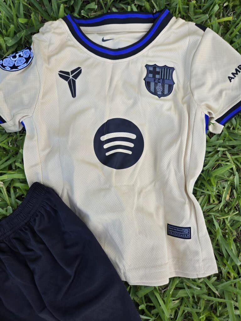 Kids Barcelona Away 25/26