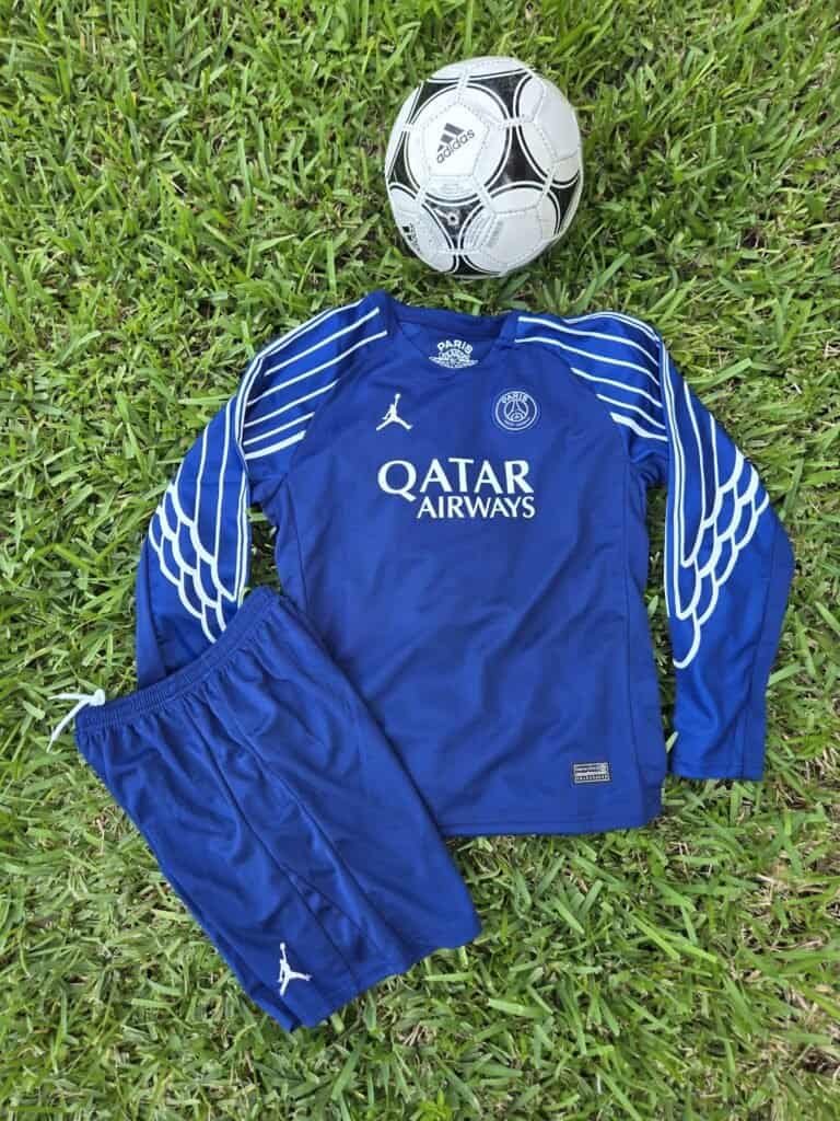Kids Psg 4th Kit 24/25 Long Sleeves