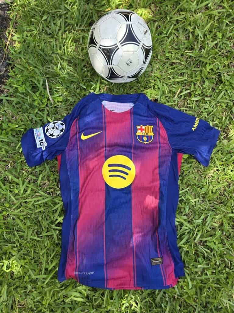 Barcelona Home 25/26 Player Version