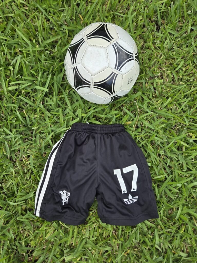 Kids Manchester United 3rd Kit Just Short