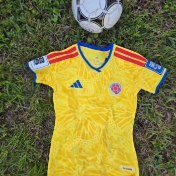 Colombia Woman Home Version 25/26
