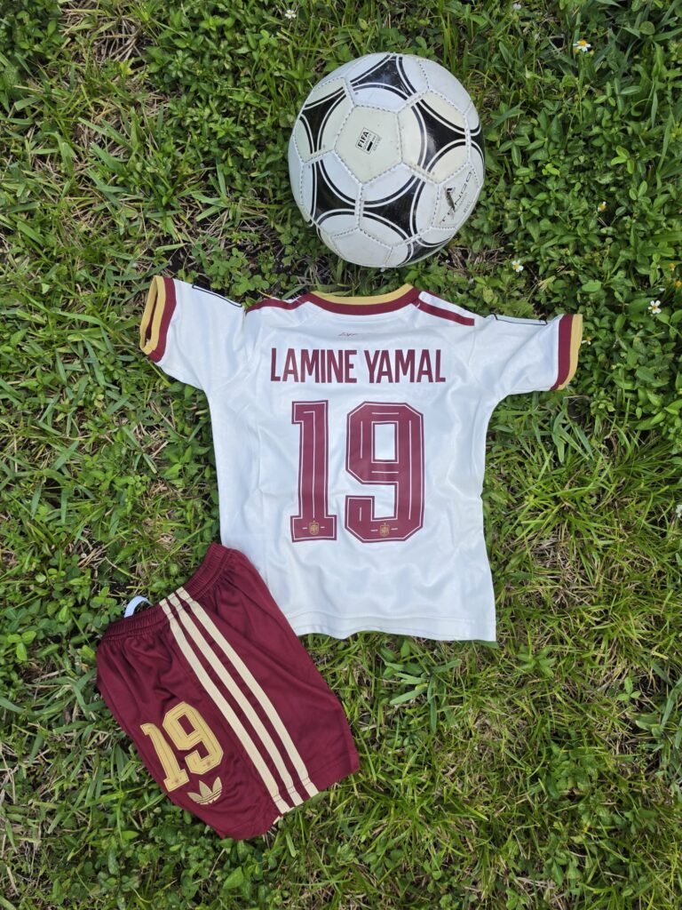 Kids Spain Away 26'