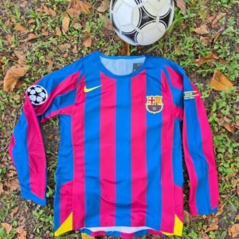 Barcelona Home Retro 05/06 Long Sleeves