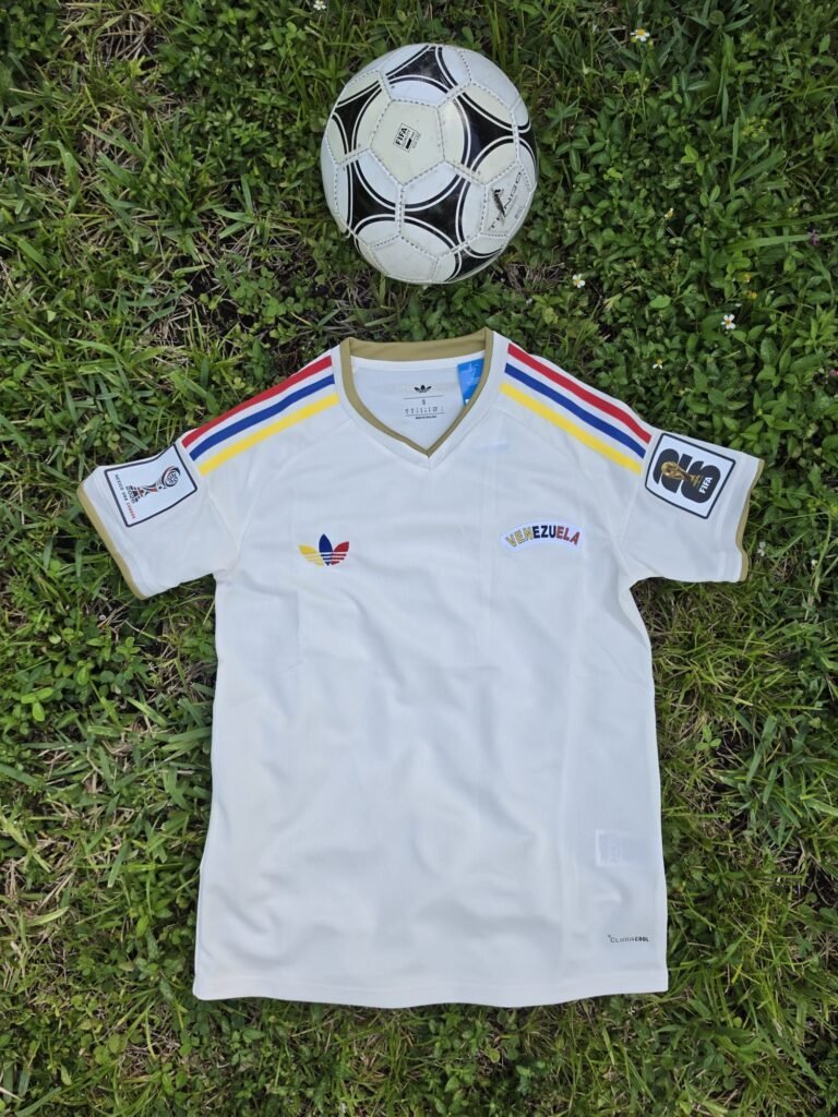 Venezuela Away Fan Version 26'