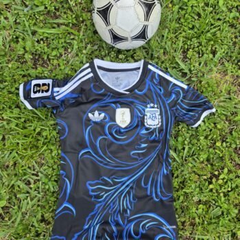 Argentina Woman Away Version 26'