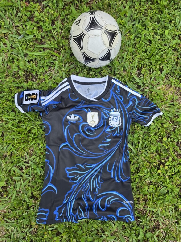 Argentina Woman Away Version 26'