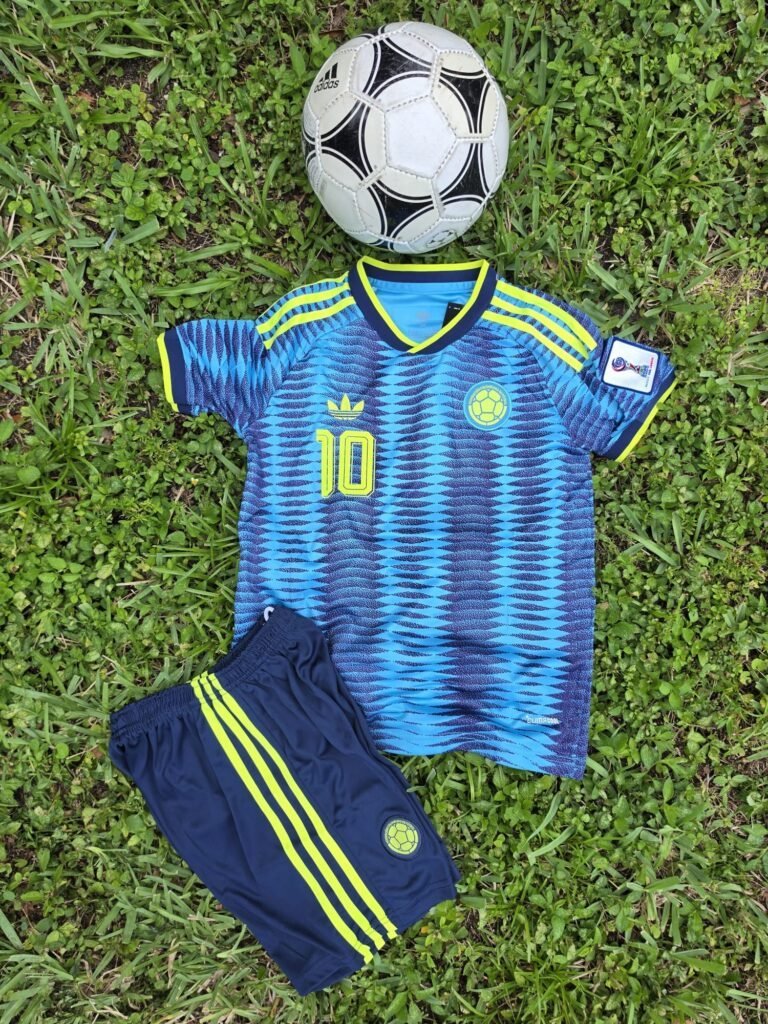 Kids Colombia Away 26'