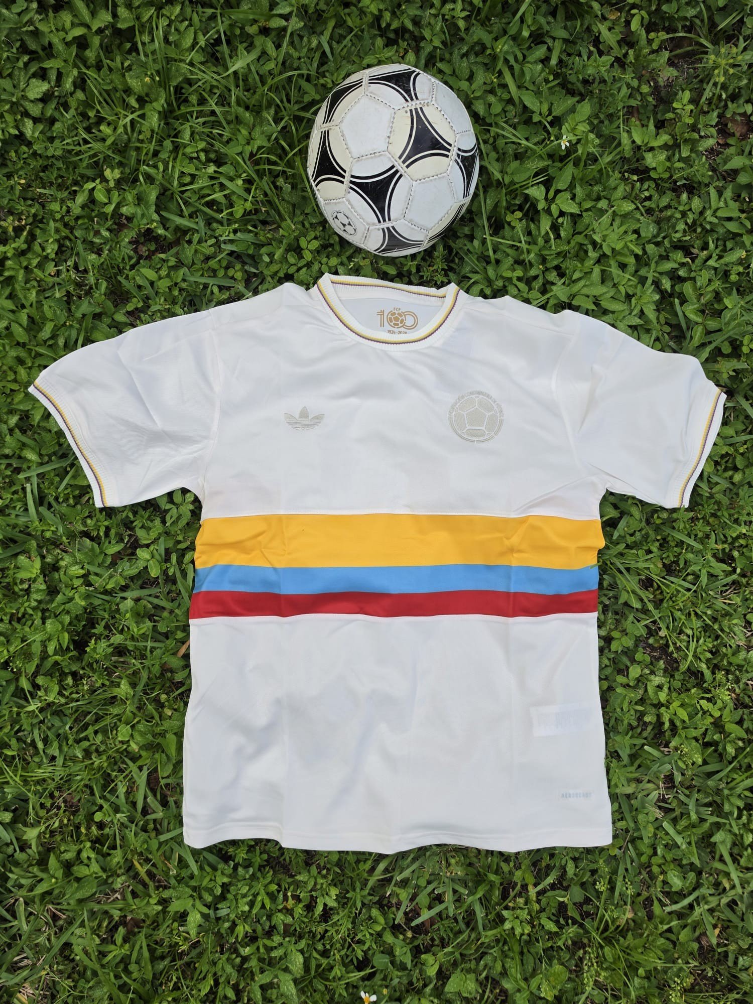 Colombia 100 Years Fan Version 24/25