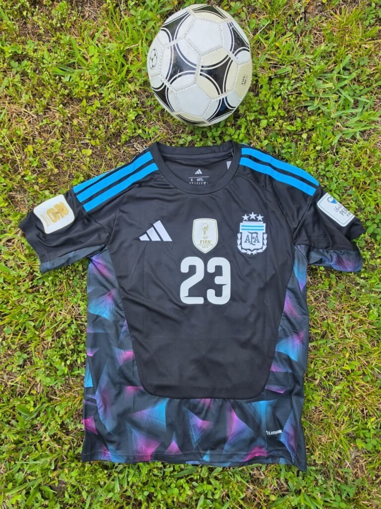 Argentina Goalkeeper Fan Version 26'