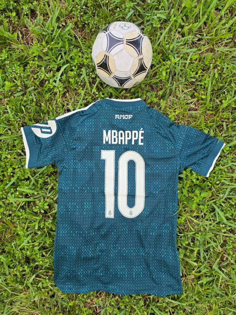 Real Madrid Away 26/27 Player Version