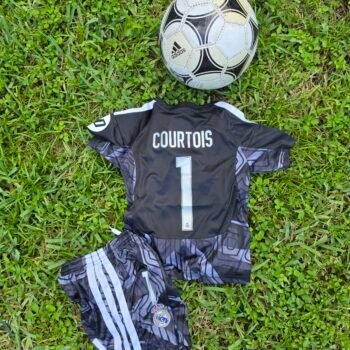 Kids Real Madrid Goalkeeper 26/27 Black - Image 2