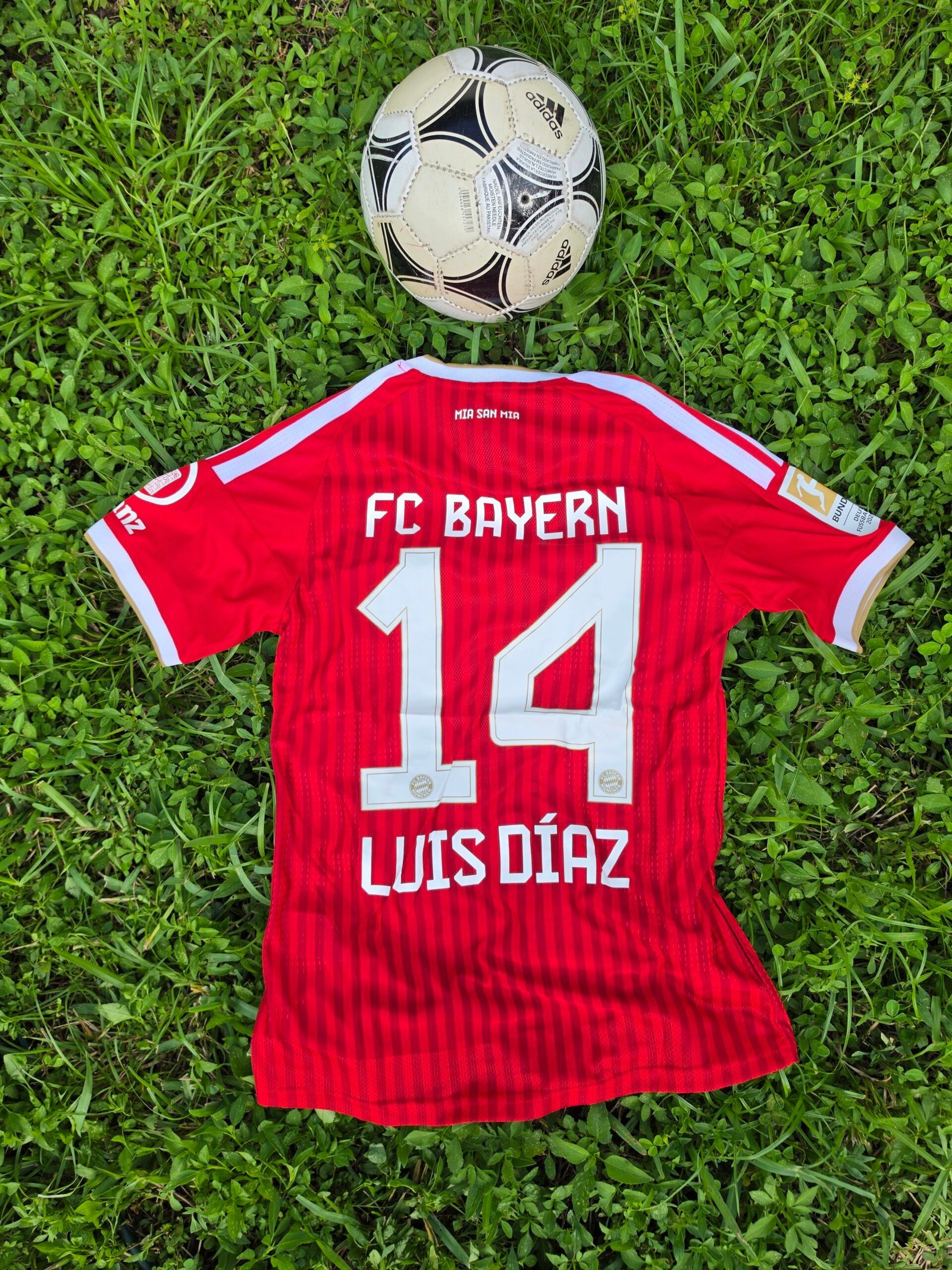 Bayern Munich Home 26/27 - Image 3
