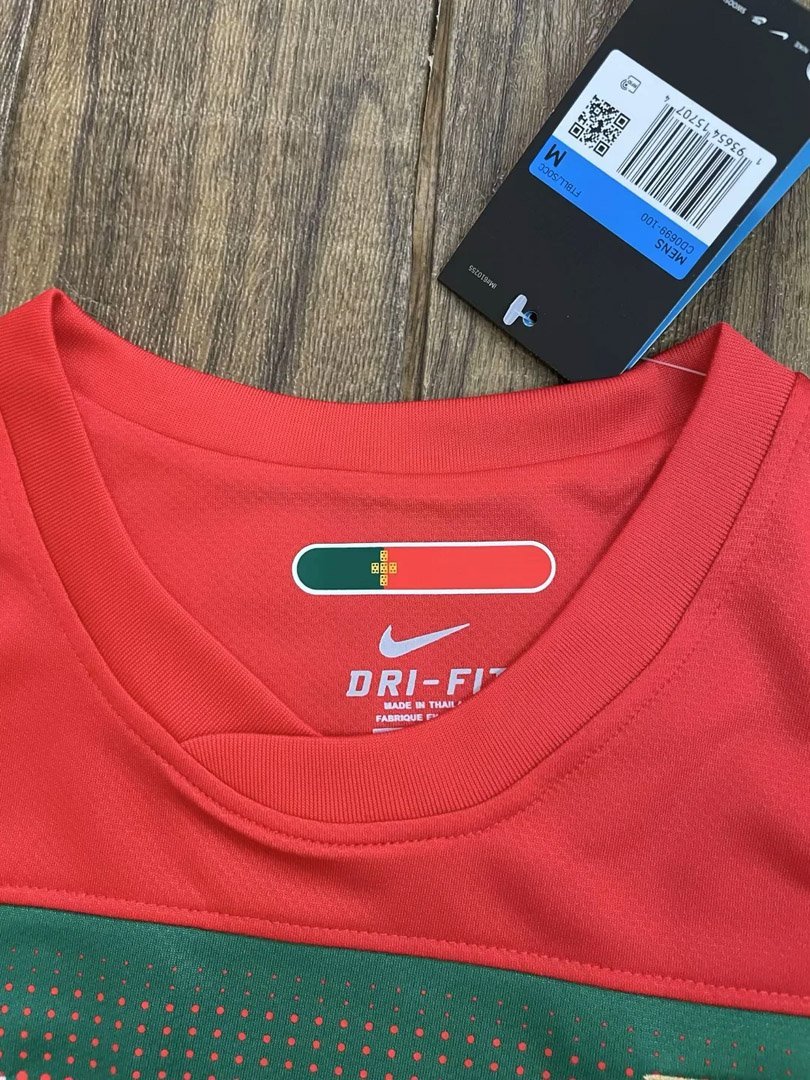 Retro 2010 Portugal Home Long Sleeve Jersey