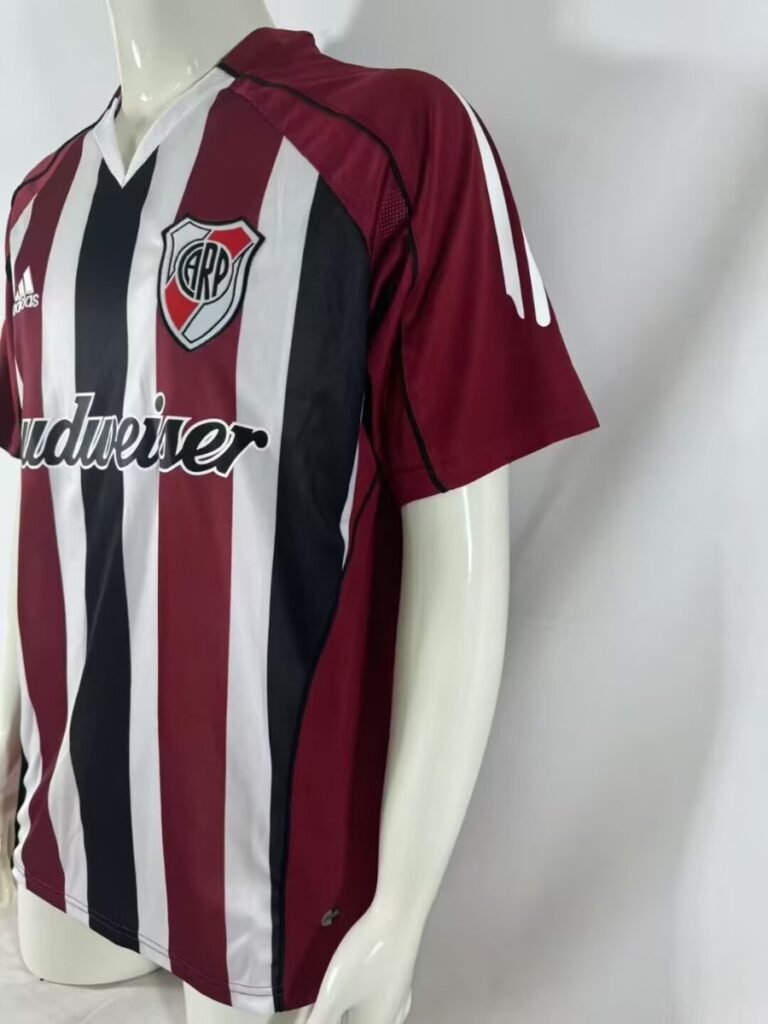 Retro 05/06 River Plate Away Maroon Stripes Jersey