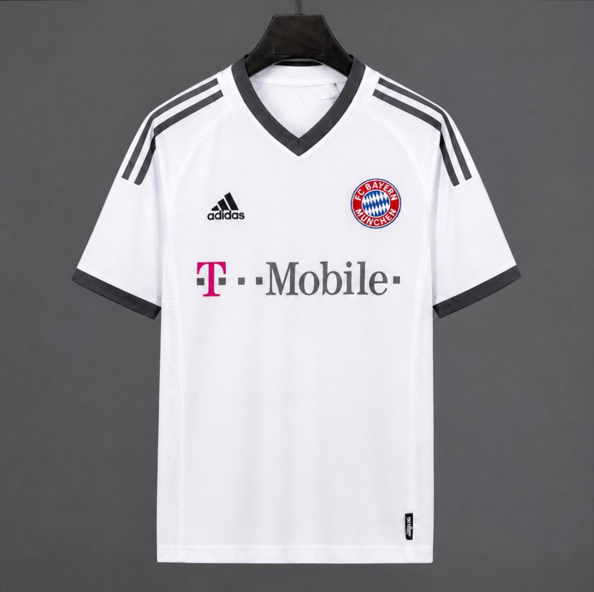Retro 02/04 Bayern Munich Away White Jersey