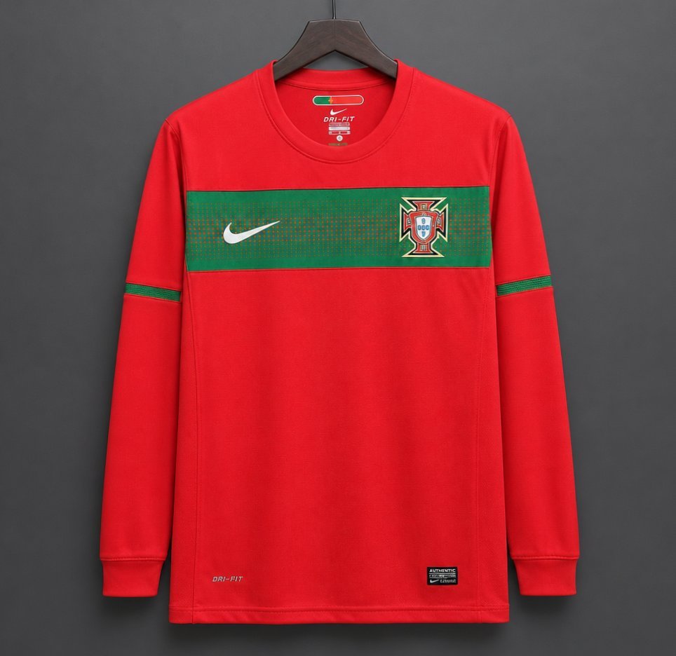 Retro 2010 Portugal Home Long Sleeve Jersey