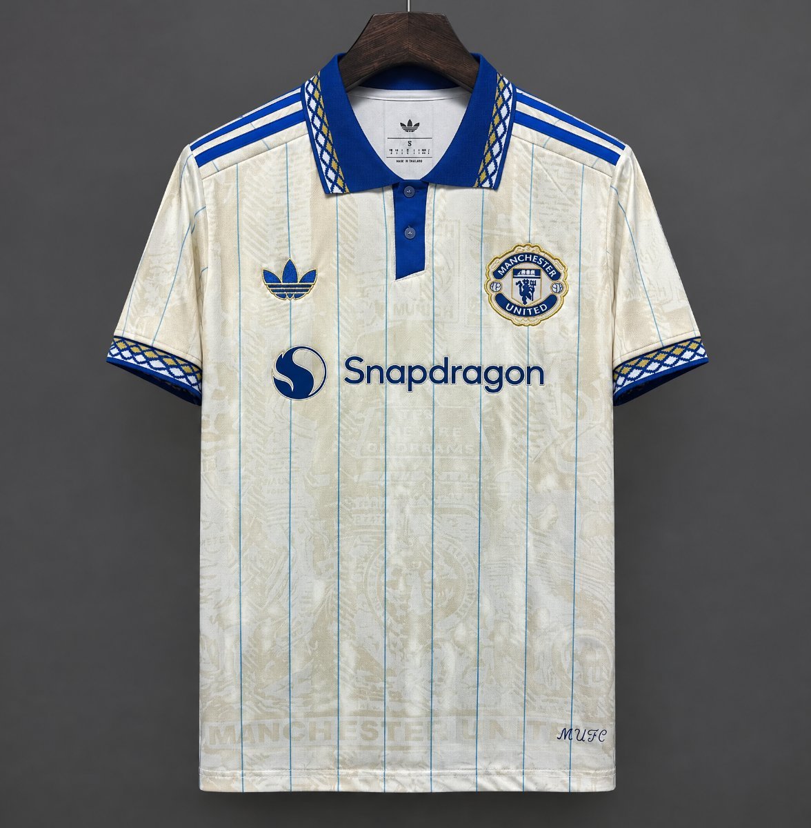 Manchester United Special Beige Vertical Stripes Collage Graphics Jersey 2026/27 Home Jersey - Image 1