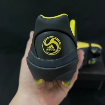 Adidas Predator Elite Cleats - Image 3