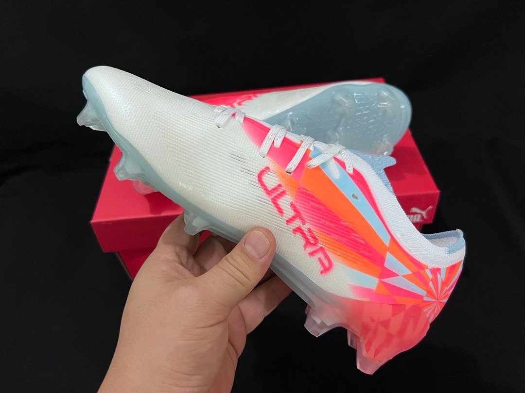Soccer Cleats - Image 4