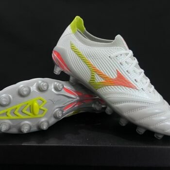 Mizuno Morelia Neo IV IN Soccer Cleats - Image 2