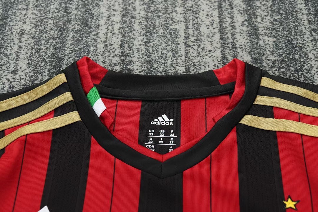 AC Milan 2013/14 Kids Home Long Sleeve Kit - Image 4