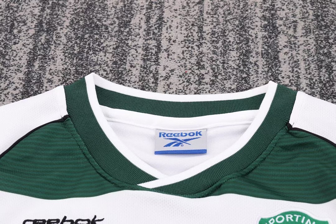 2001/03 Kids Home Long Sleeve Kit - Image 4
