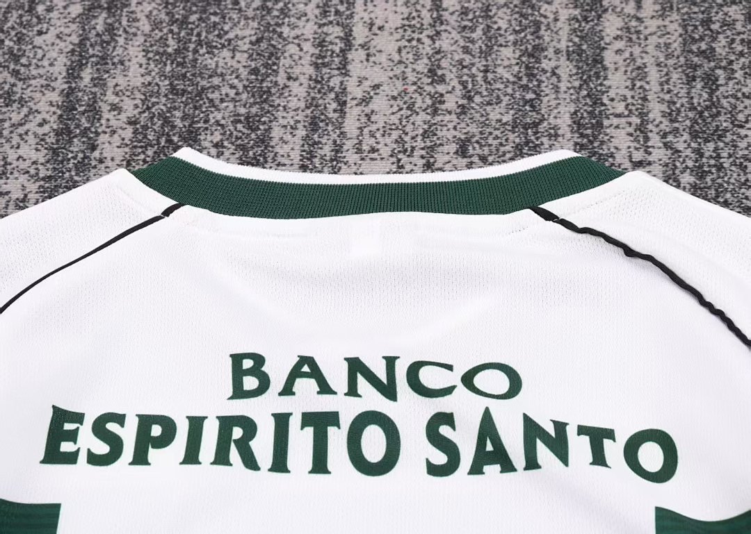 2001/03 Kids Home Long Sleeve Kit - Image 5
