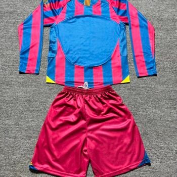 Barcelona 0506 Kids Home Long Sleeve Kit - Image 3