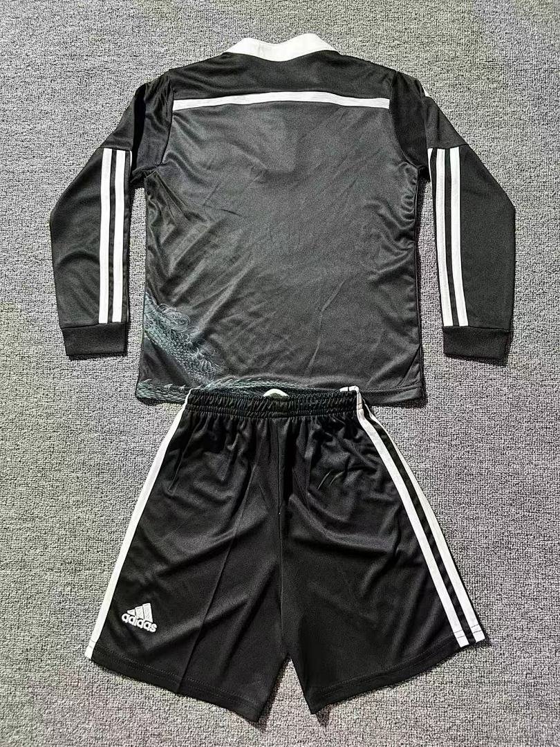 Real Madrid 2014/15 Kids Third Long Sleeve Kit - Image 3
